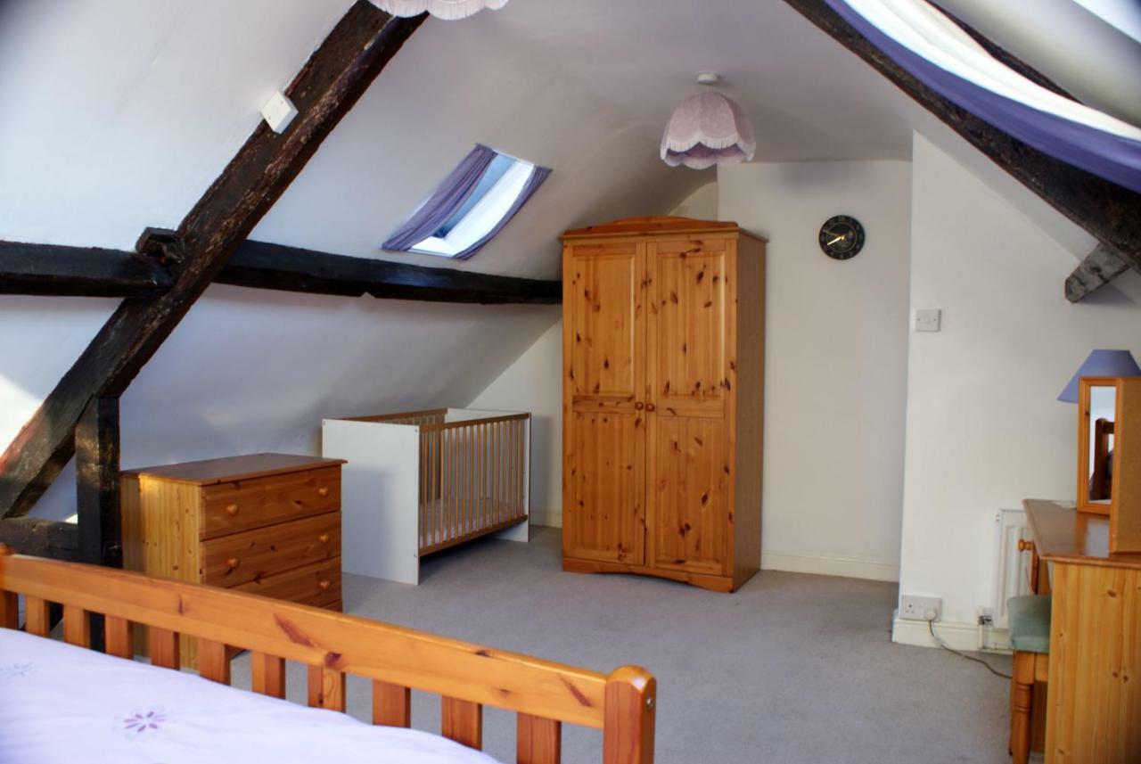 Lupine Cottage Whitby Exteriör bild